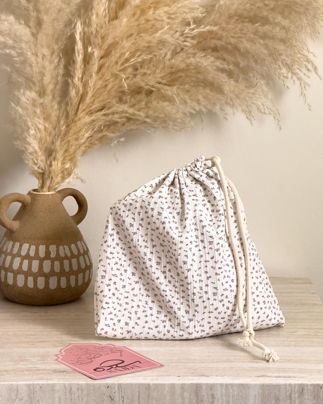 🌸أثواب اطفال ، طول الثوب ١٤٥ سم